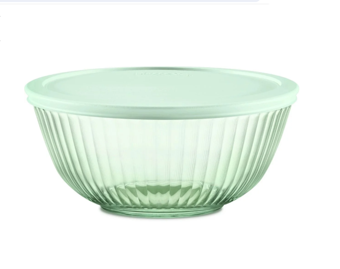 Pyrex 2.3qt Bowl w/Lid MINT